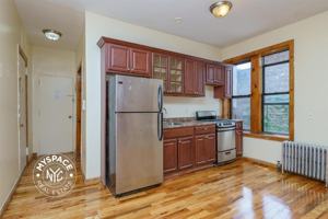 featured image of 1497 Carroll St #28