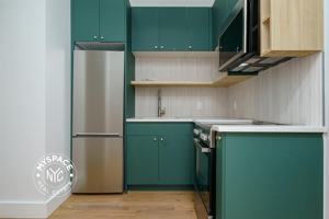 featured image of 1027 Putnam Ave #3C