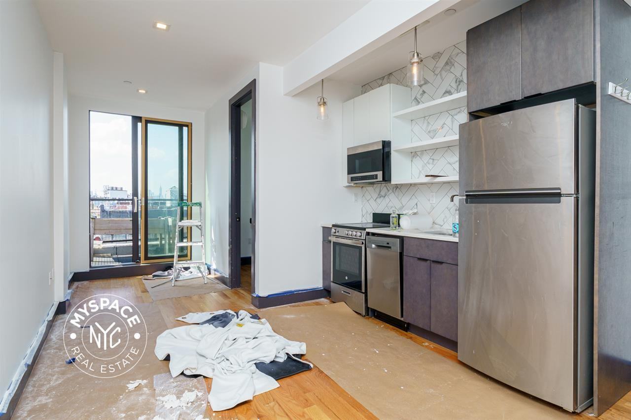 294 Grove St #5 - Photo 2 of 12