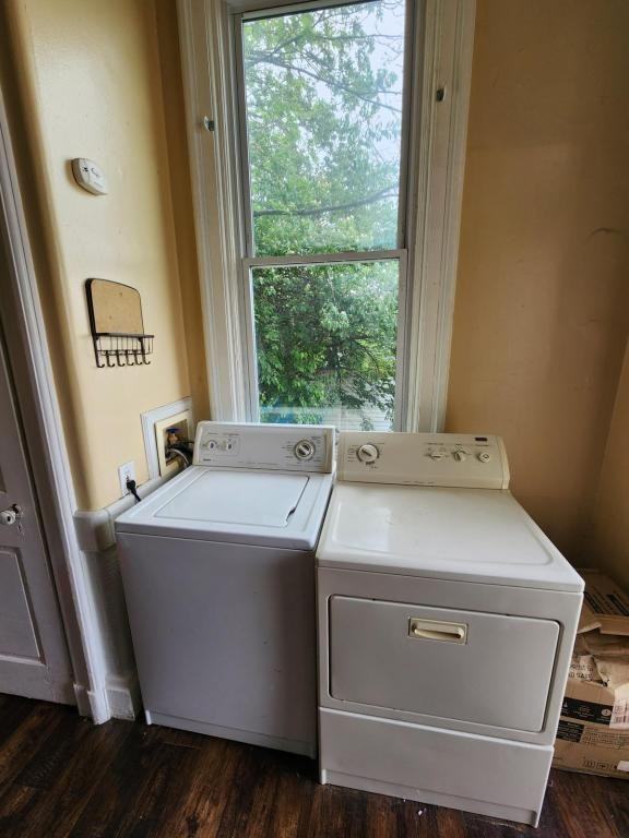 2348 Wheeler St - Photo 5 of 8