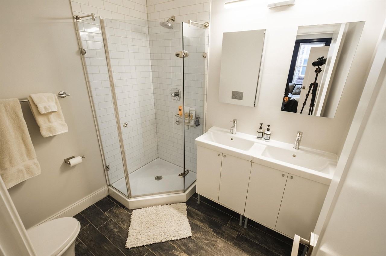 81 Prince St #4 - Photo 5 of 13