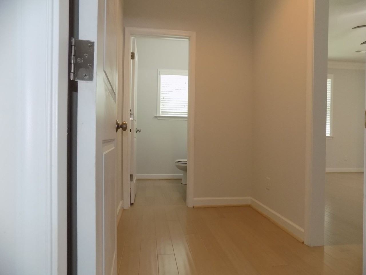 121 Wineberry Way - Photo 7 of 37