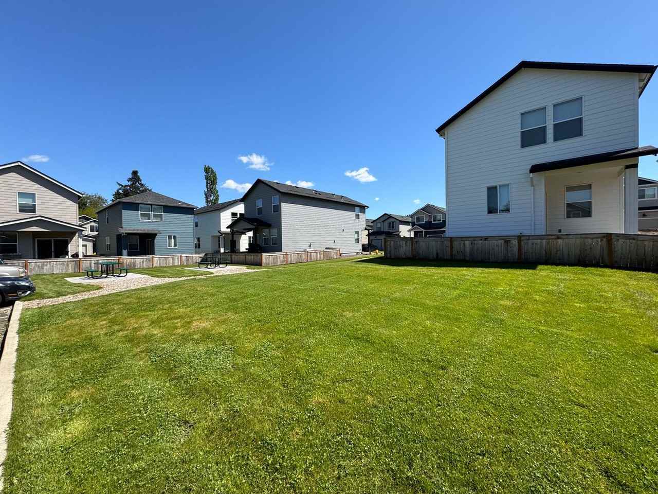 6313 Ne 61st Ave - Photo 5 of 19