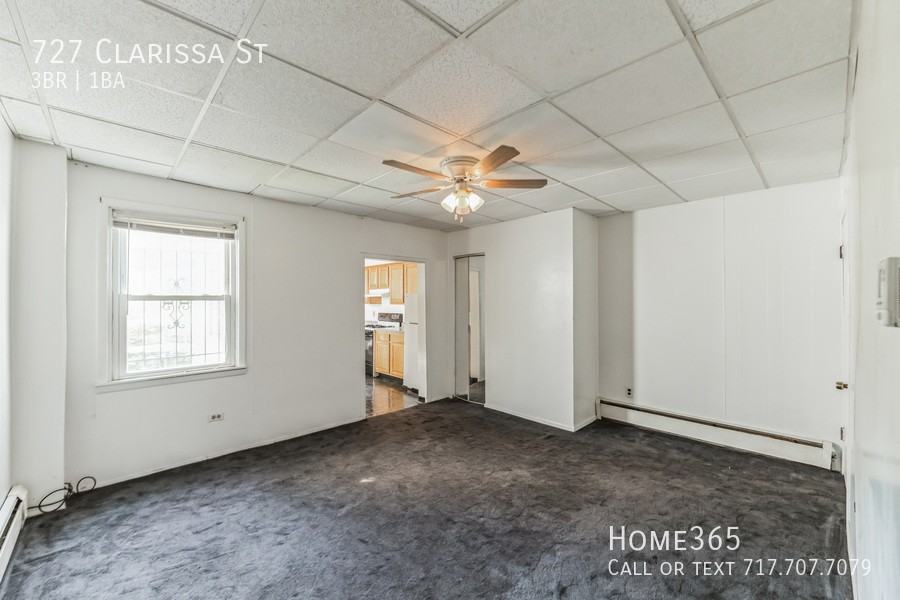 727 Clarissa St - Photo 3 of 14