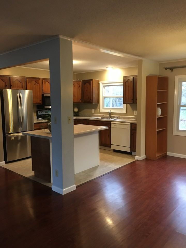 308 S Canterbury Dr #NA - Photo 6 of 11