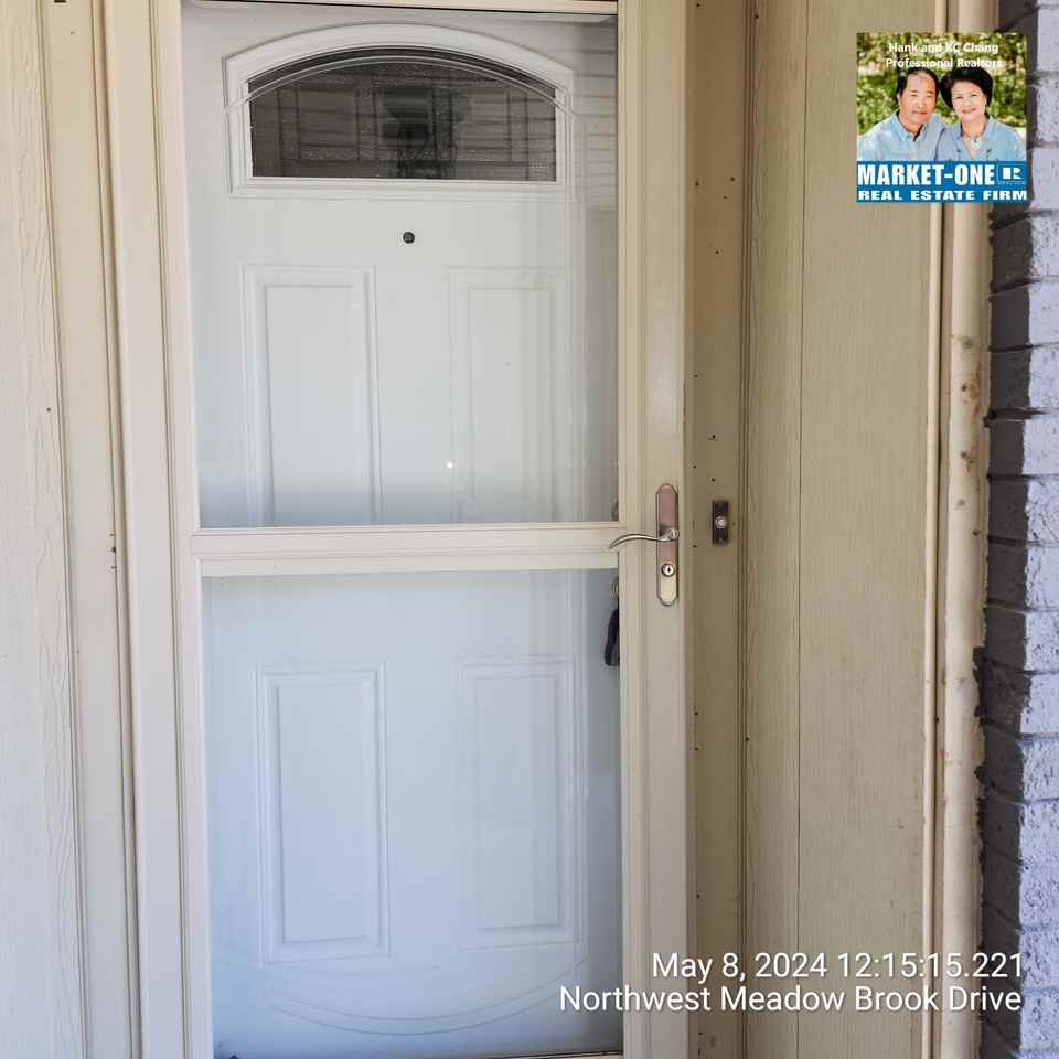 3819 Nw Meadowbrook Dr #NA - Photo 3 of 26