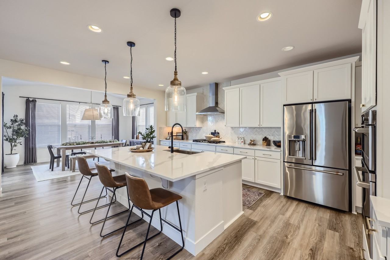 841 Boulder Peak Ave #NA - Photo 7 of 26