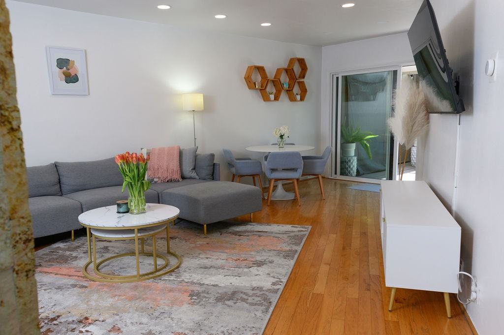 8450 Via Sonoma #102 - Photo 6 of 39