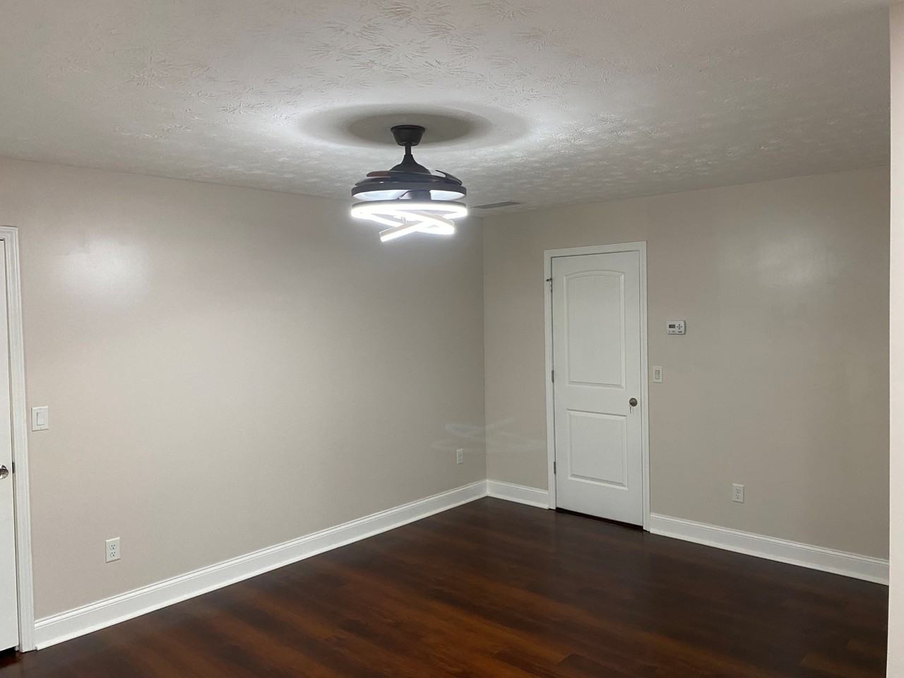 515 Cole Creek Dr #NA - Photo 3 of 18