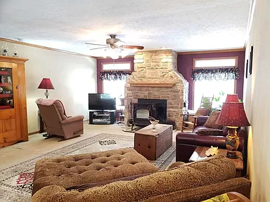 83 York St - Photo 2 of 6