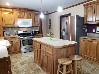 83 York St - Photo 3 of 6