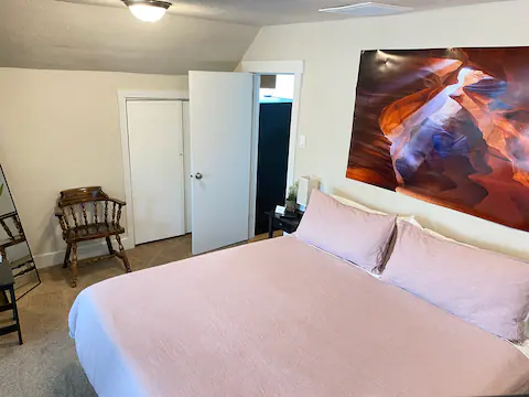 777 Simpson Ave S - Photo 5 of 31