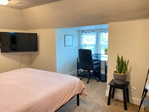 777 Simpson Ave S - Photo 7 of 31