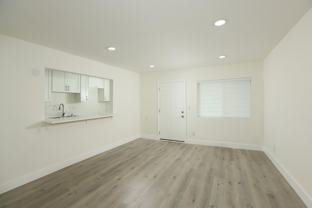 Lexington Avenue 5342 - Photo 1 of 1