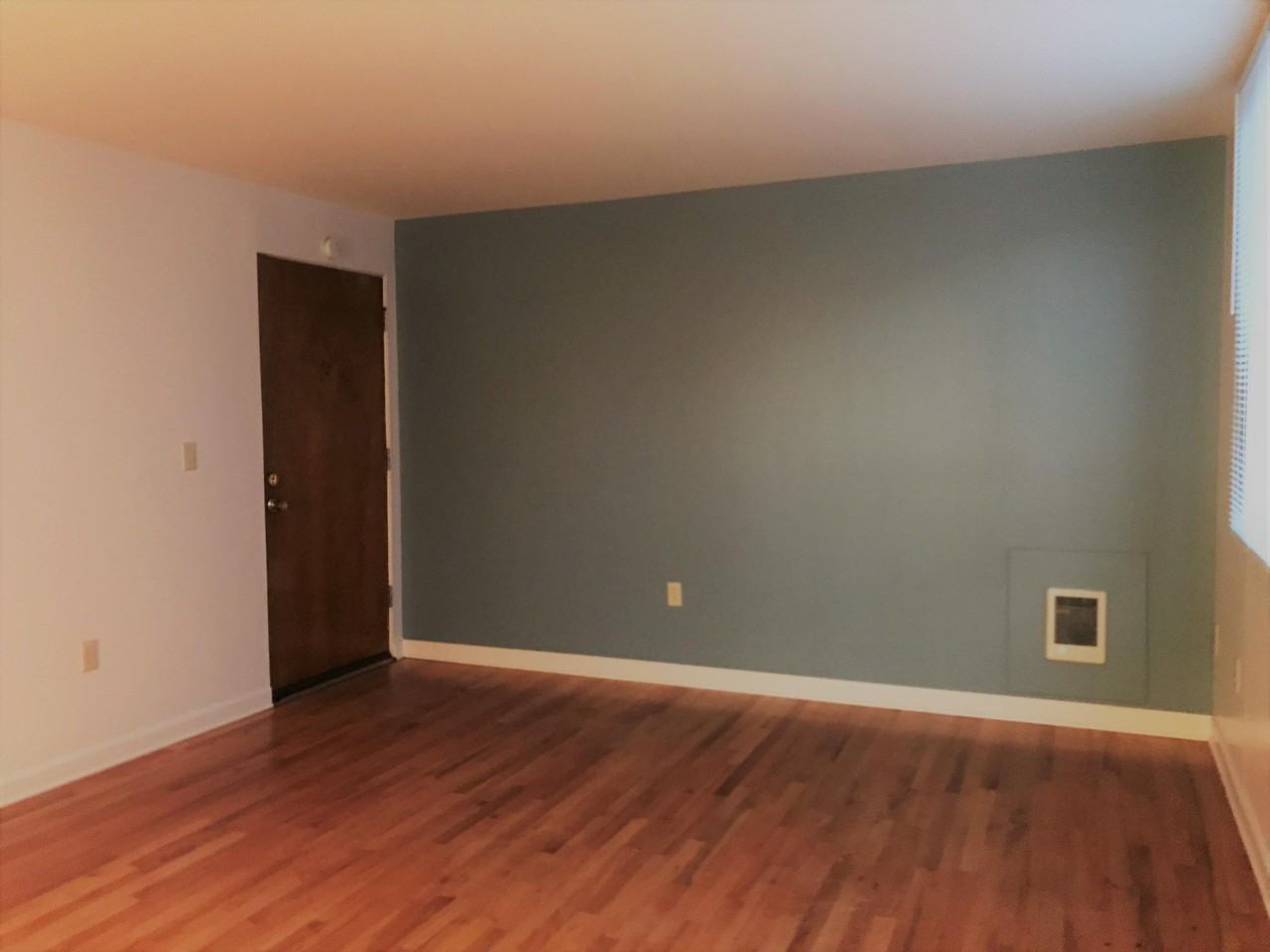 Penelope Ann - Photo 4 of 10