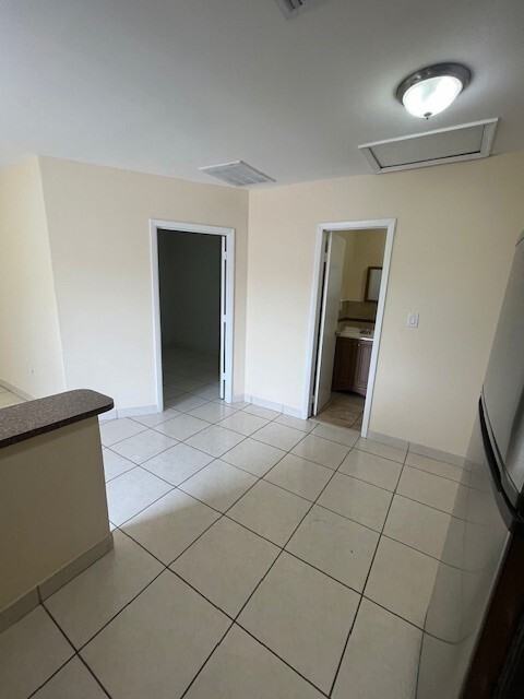 111 West 11th Street - Photo 4 of 7