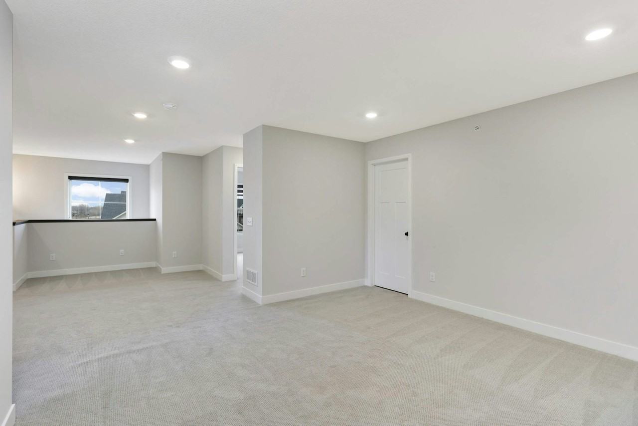 7070A 181st Street West - Photo 5 of 39