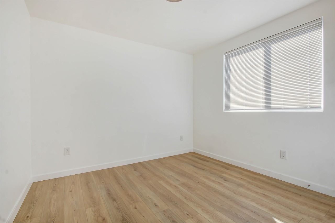 2437 Malabar Street #2437-1-2 - Photo 5 of 28