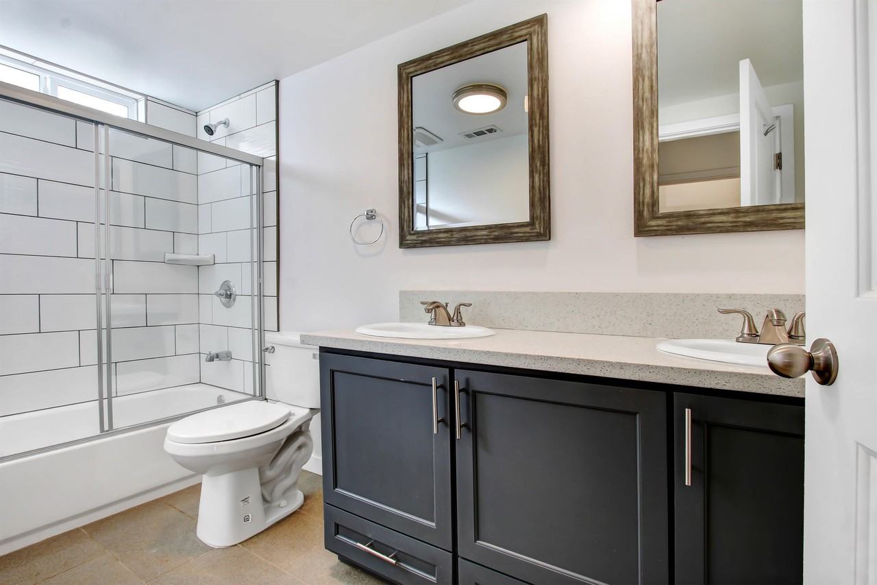 2437 Malabar Street #2437-1-2 - Photo 6 of 28