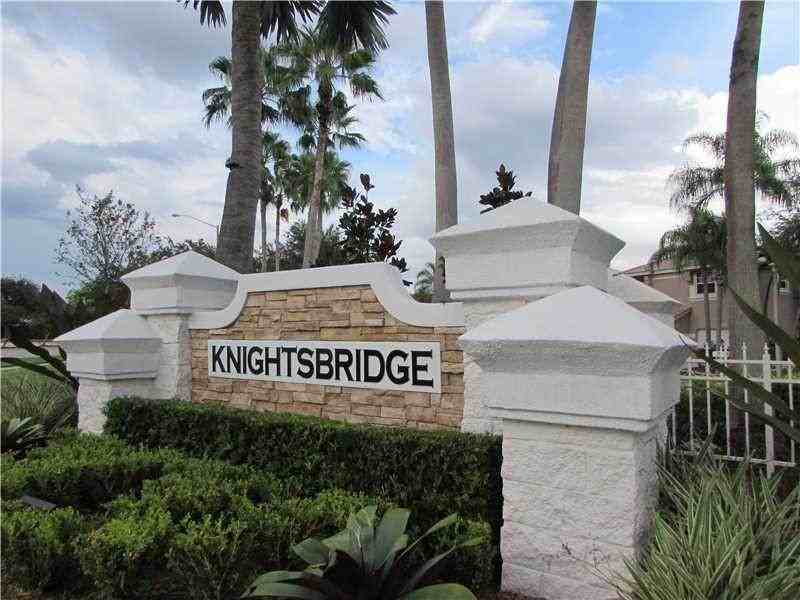 4709 Northwest 114th Drive - Photo 2 of 3