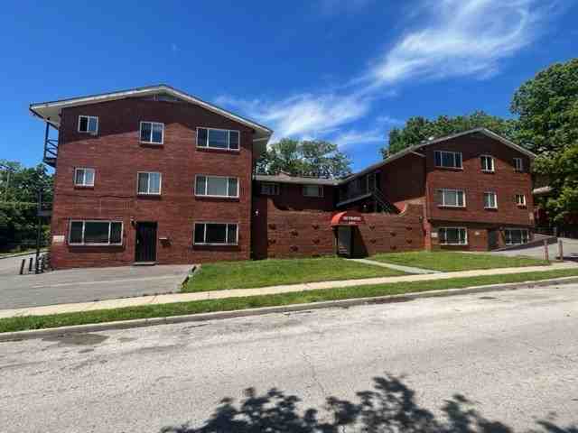 3410 Harrison St - Photo 2 of 13