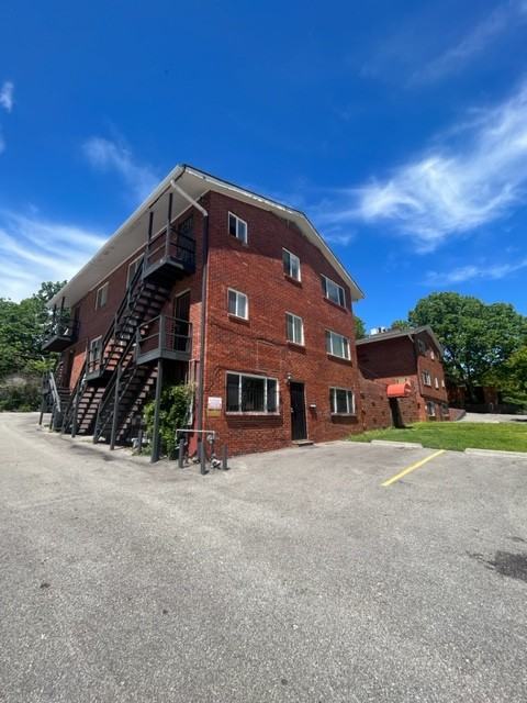 3410 Harrison St - Photo 3 of 13