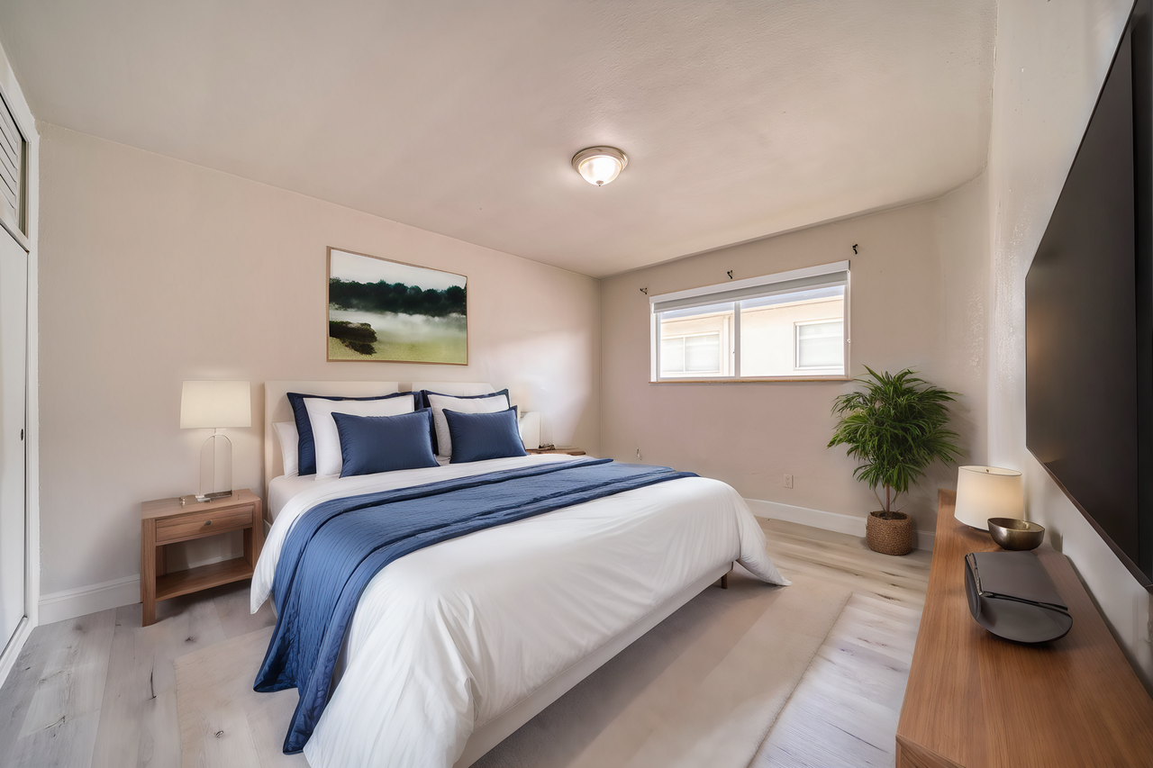 Boardwalk Newly Renovated - Photo 5 of 14