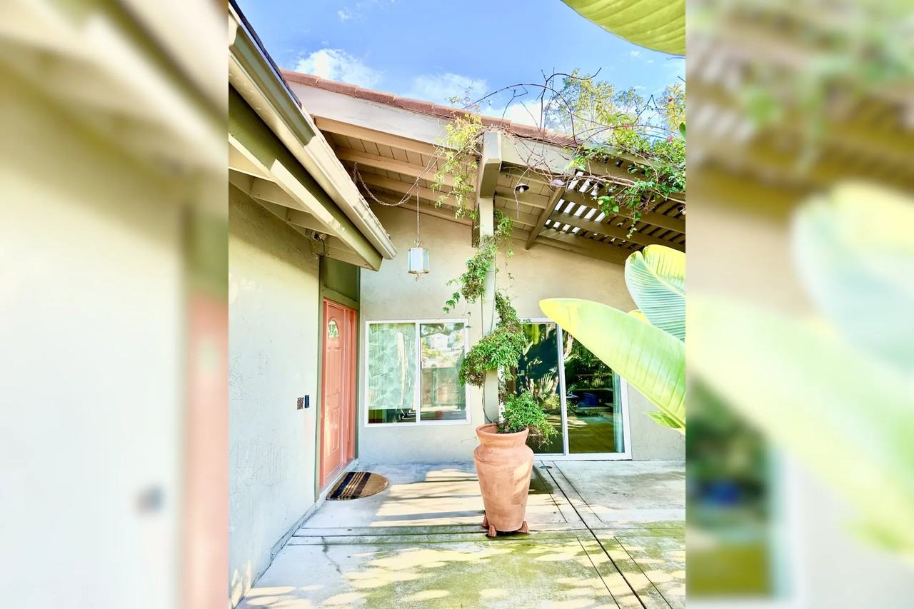 11059 Ironwood Rd - Photo 3 of 50