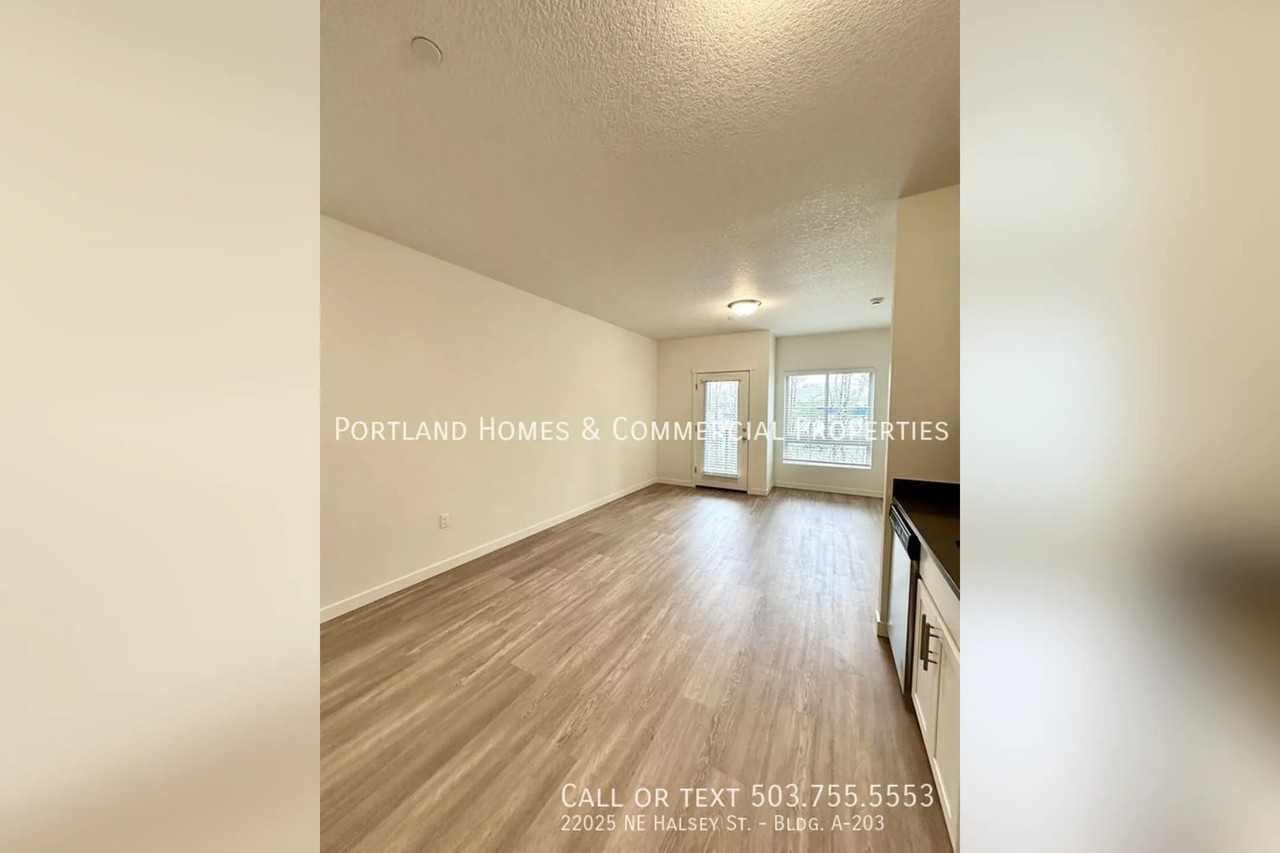 22025 Ne Halsey St Bldg A-203 - Photo 3 of 13