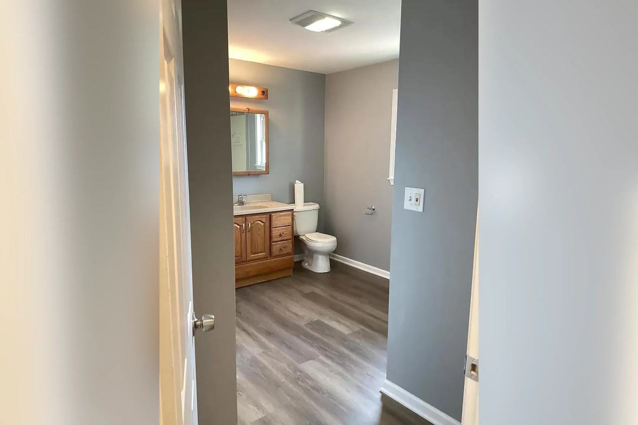 6 Lakeview Ter - Photo 2 of 6