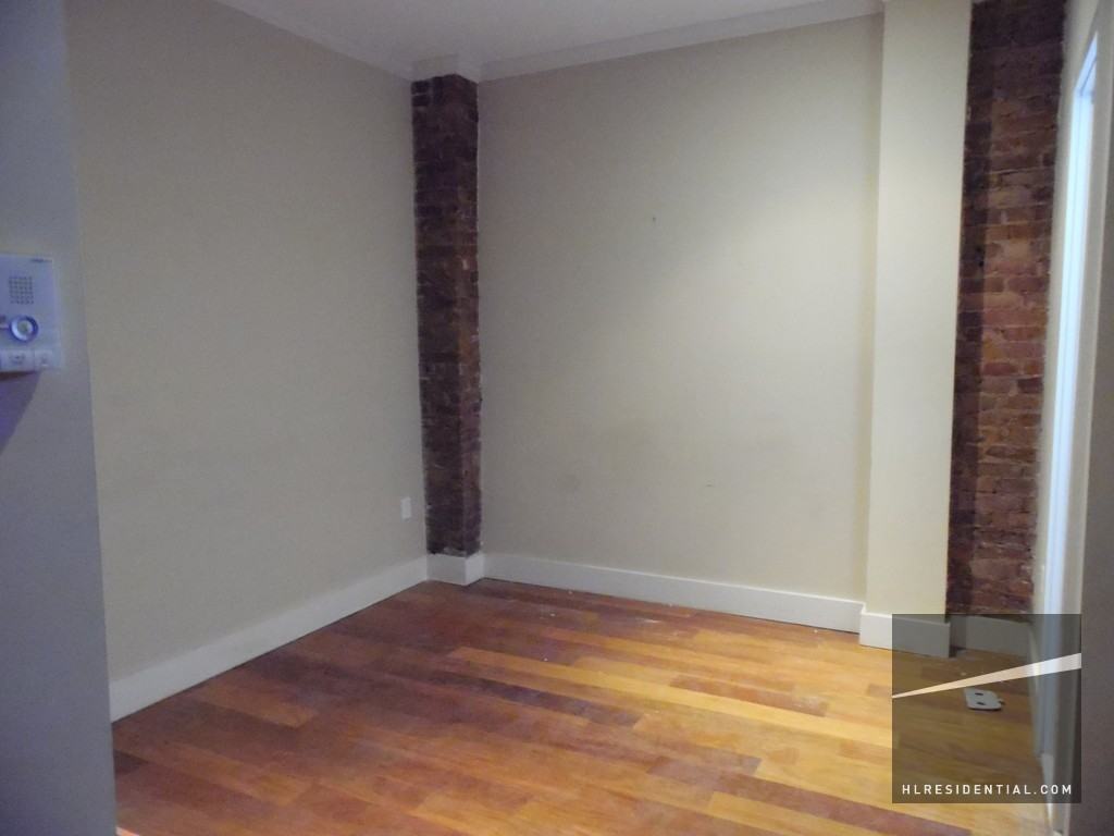 E 4th St #GF2 - Photo 3 of 8