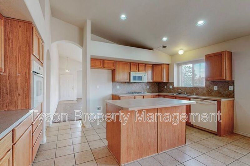 1500 Montiano Loop Se - Photo 5 of 31
