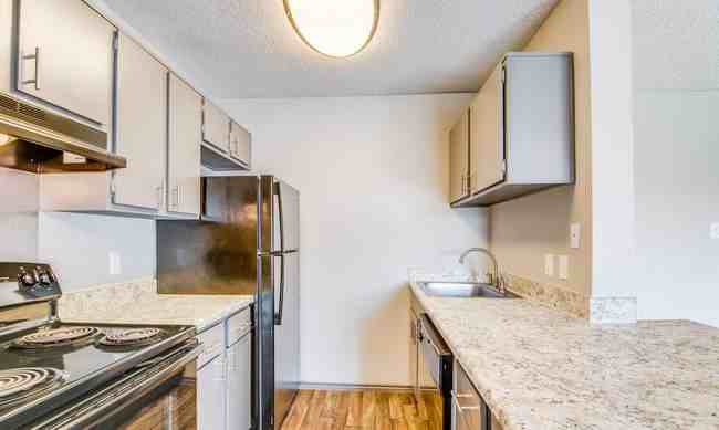 551 Heimer Rd #302C - Photo 6 of 9