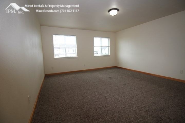 344 Adeline Dr - Photo 6 of 12