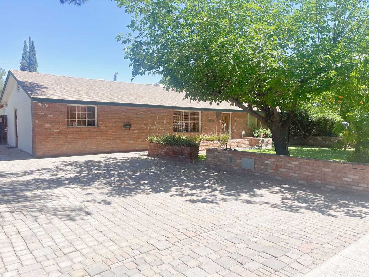 1526 E Cedar St - Photo 2 of 34