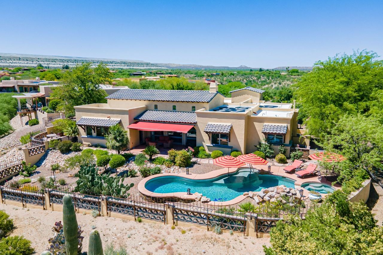 841 W Placita El Cueto - Photo 3 of 50