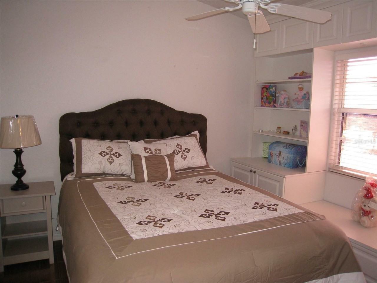 1512 Rio De Janeiro Avenue - Photo 7 of 15