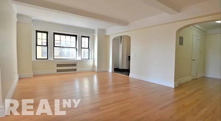 Christopher St #7J - Photo 5 of 8