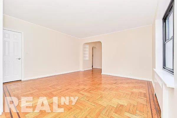 E 24th St #1J - Photo 7 of 12