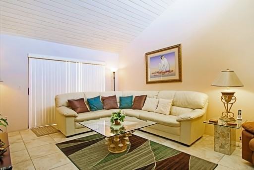 255 E Avenida Granada #422 - Photo 3 of 16