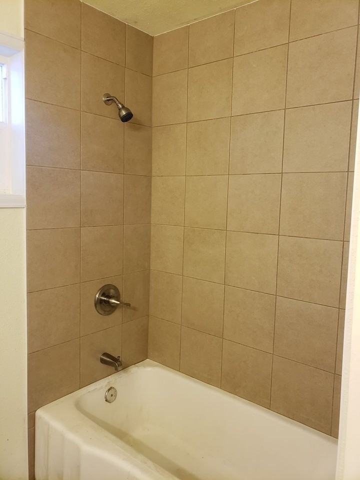 720 Illinois St #A - Photo 6 of 19