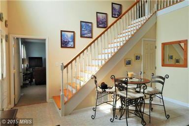 147 Azure Dr - Photo 3 of 20