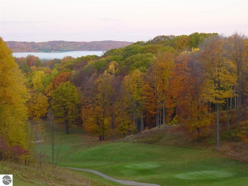 4761 N Crossover Dr - Photo 3 of 9