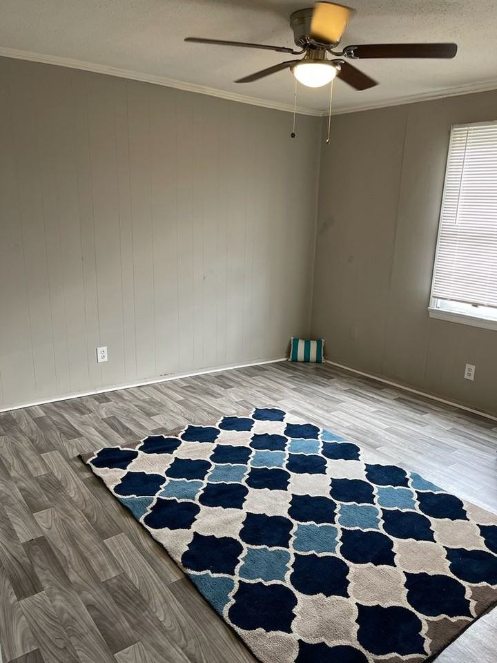 320 Osceola St - Photo 4 of 15
