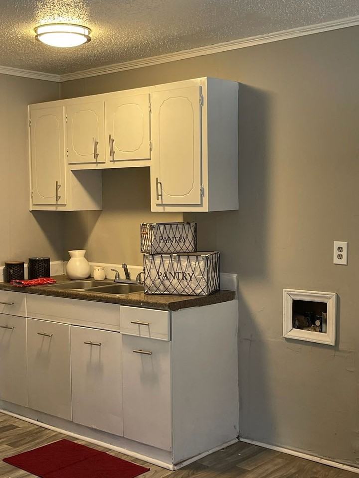 320 Osceola St - Photo 5 of 15