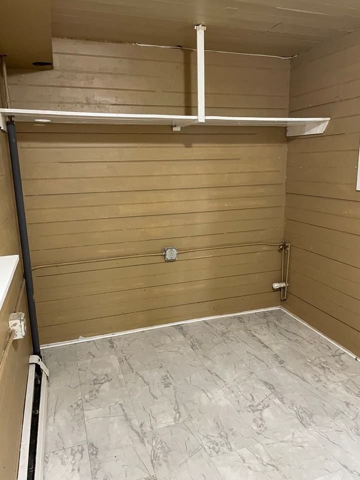 39 Hill St #204 - Photo 3 of 16