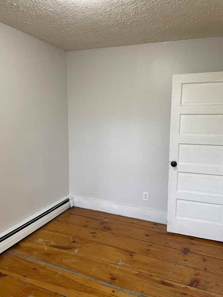 39 Hill St #204 - Photo 7 of 16