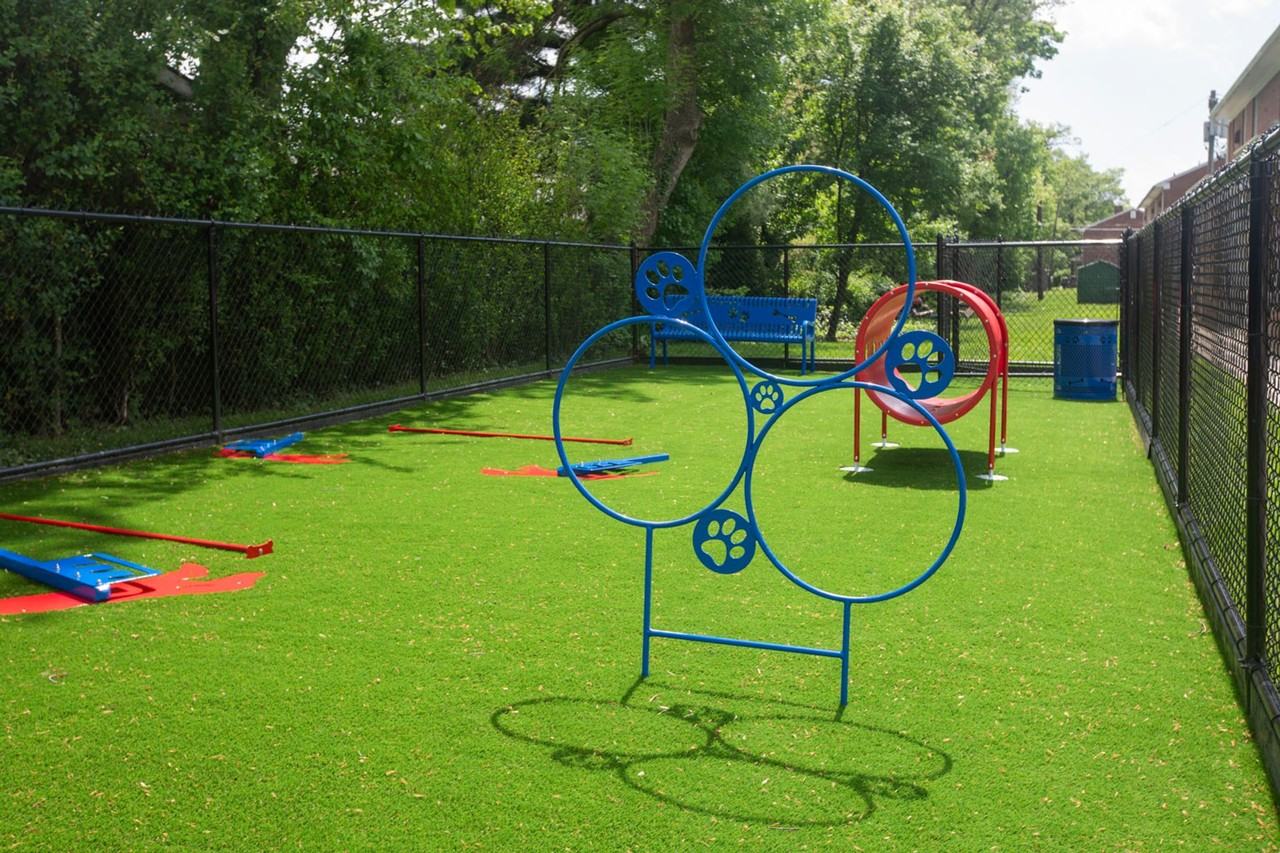 The Courtyard @ Clifton: In - Photo 6 of 31