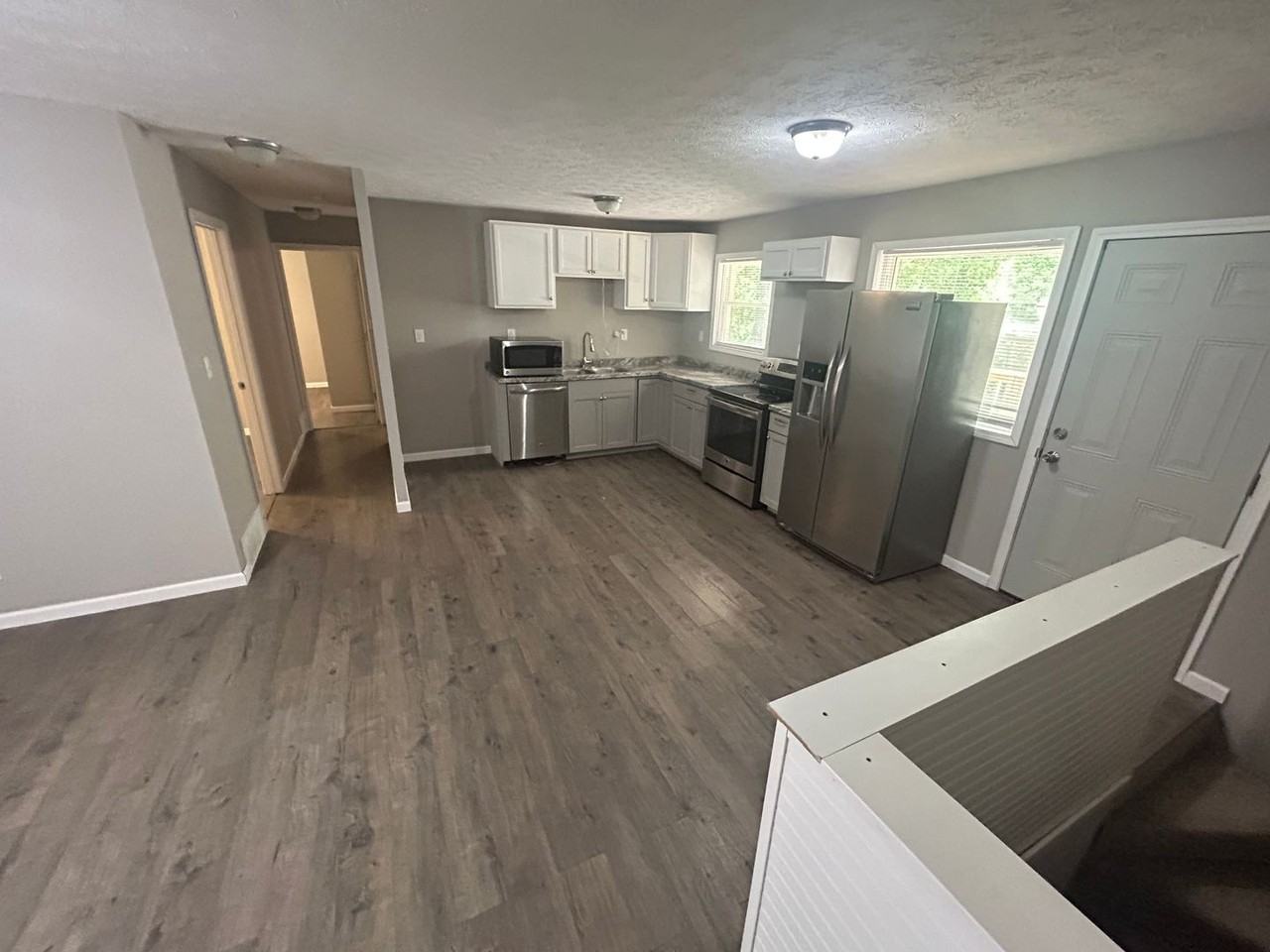 5010 Red Fern Rd - Photo 3 of 10