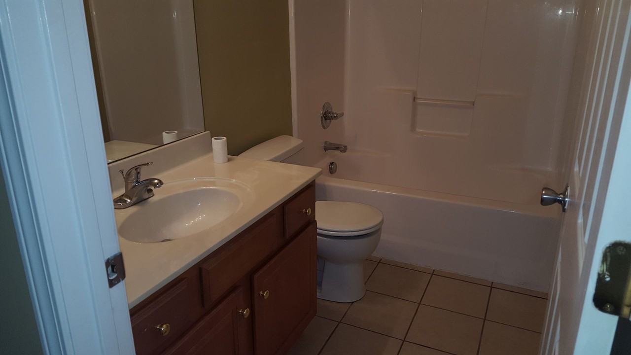 Laurelbrook - Photo 4 of 6